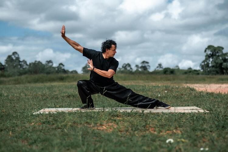 Tai Chi for Arthritis: Benefits, Safety, and What Research Says
